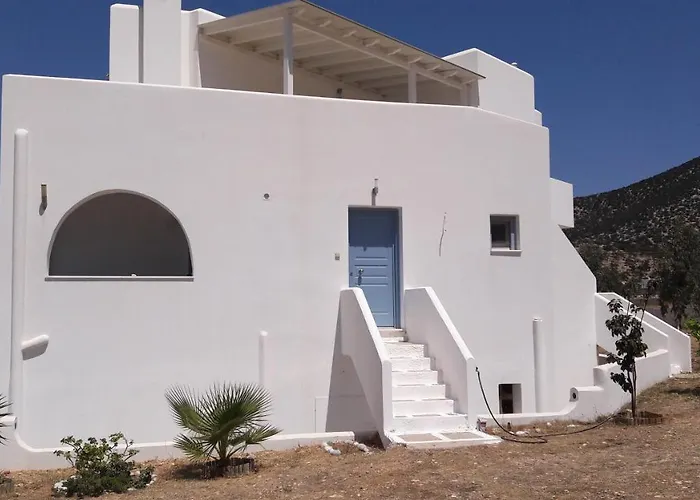 Naxos Feriehus *