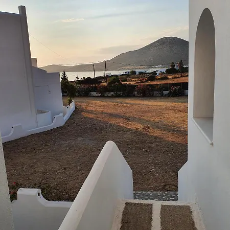 Naxos 펜션 *